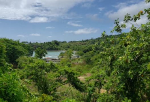 Innes Bay Beach景点图片