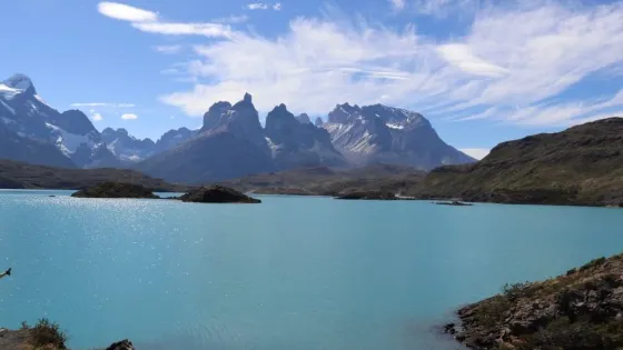Navigation of Lago Grey