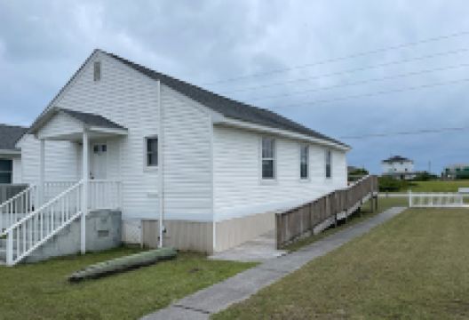 Wade H Chestnut Memorial Chapel景点图片