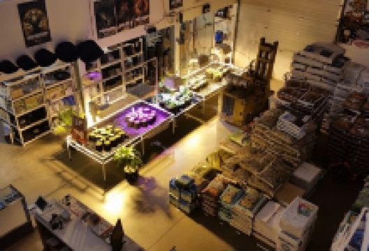 Sustainable Hydroponics & Organic Garden Supply购物图片