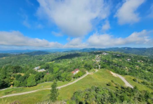 Vârful Cucuiatu景点图片