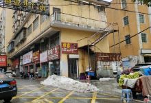 中心商业步行街购物图片