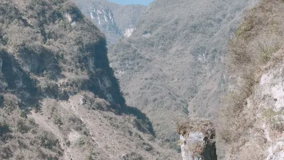 巖窩溝