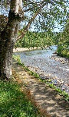 Square Meeting of the Waters-Carapina