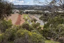 Kinchina Getaway Car Trail Head景点图片