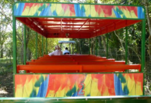 Yumka野生动物公园景点图片