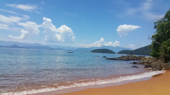 Araçatibinha Beach
