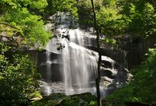 Falls Branch Falls景点图片