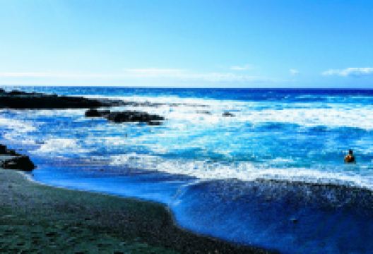 Playa La Jaquita景点图片