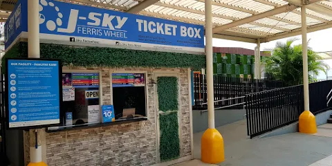 J-Sky Ferris Wheel
