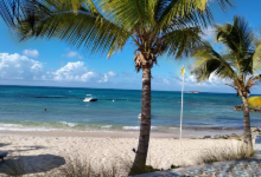 Hodges Bay景点图片