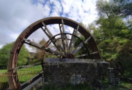 Phoenix Flour Mill Waterwheel景点图片