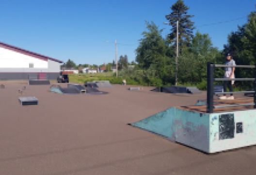 Two Harbors Skatepark景点图片