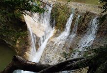 Waterfall Orlov Stone景点图片