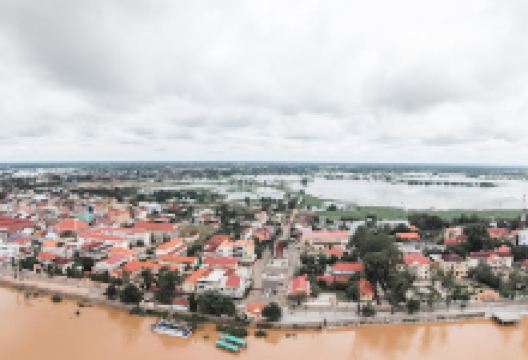 Independence Monument ( Kratié)景点图片