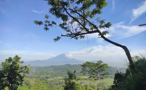 Wisata Alam Pos Mati Giritengah