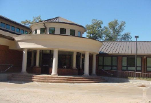 Robert C Irwin Library景点图片