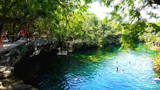 Cenote Jardín del Eden