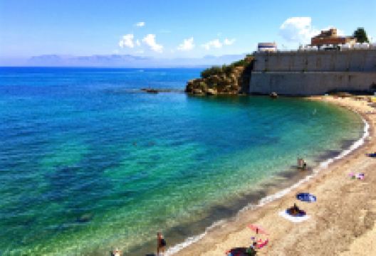 Spiaggia di Castellamare del Golfo景点图片