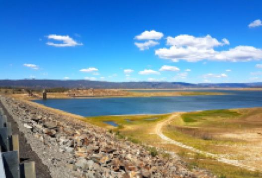 Lake Burrendong State Park景点图片