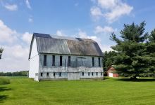 Pine Manor Gallery & Frame景点图片