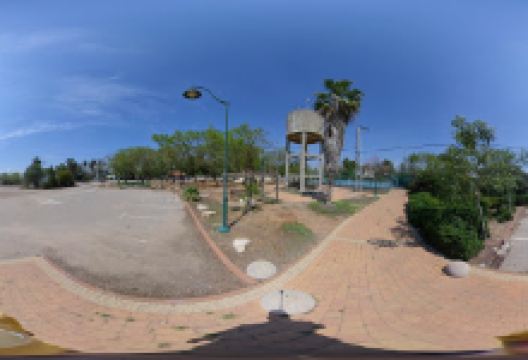 youth club景点图片