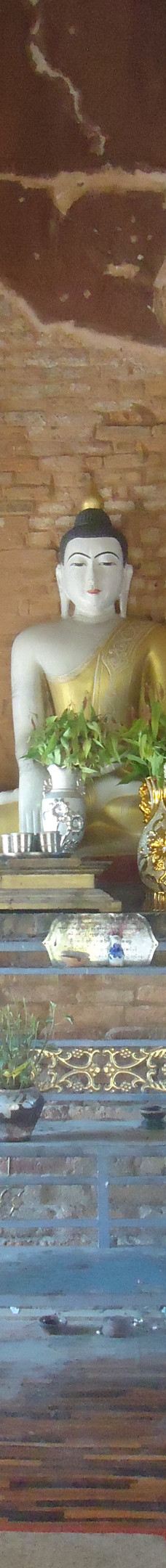 Yadana Hsemee Pagoda-皎施