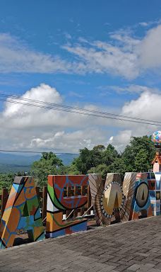 Raewaya Hills-埃尔马迪迪