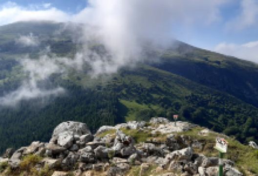 Ausa Gaztelu (901m)景点图片