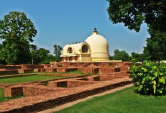 Parinirvana Stupa and Parinirvana Temple景点图片