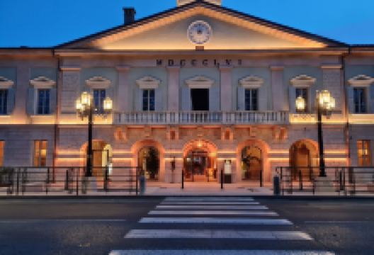 Citta Murata di Peschiera del Garda景点图片