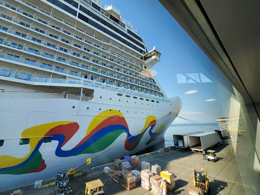 【Pier 66參觀攻略2026】門票優惠、開放時間及交通地址一覽 - 永安旅遊