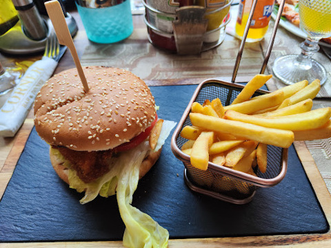 Corner Bar & Dinner餐厅图片