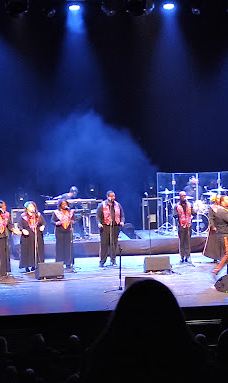 Teatro Mario Apollonio-瓦雷泽