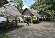 Ceferina Hinlo Beach Resort景点图片