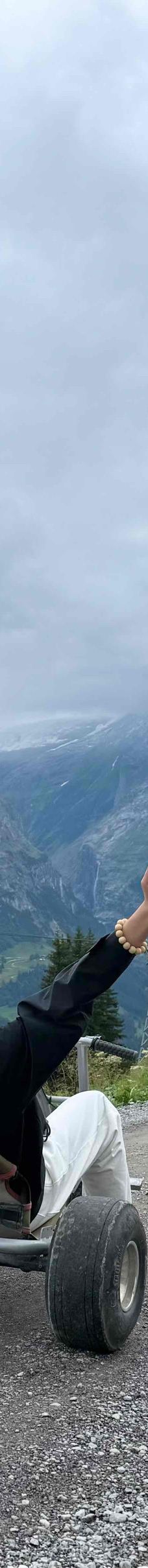 First山-格林德瓦