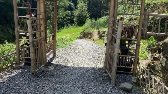 來野營地
