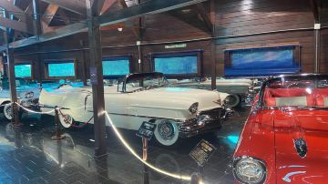 Hollywood Dream Cars - Automobile Museum
