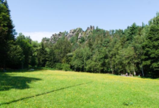 Nonnenfelsen景点图片