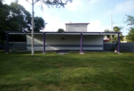 Dharius Lunas y Violetas (Jardín de Fiestas, Mobiliario y Zona de Camping)景点图片