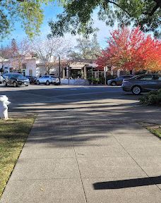 Healdsburg Plaza-希尔兹堡