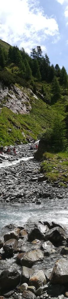 Cascata della Val Nera-利维尼奥