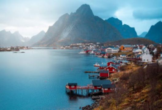 Monumento a João Almeida景点图片