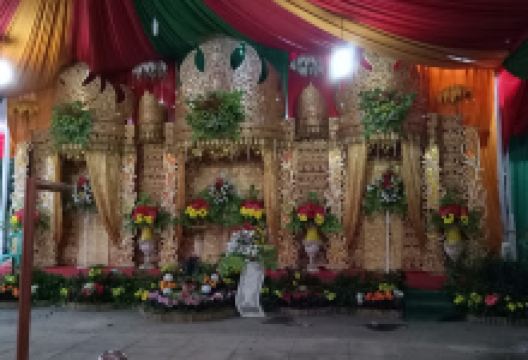 Om Dapodik景点图片