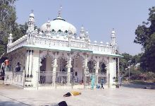 Kale Saheed Baba Temple景点图片