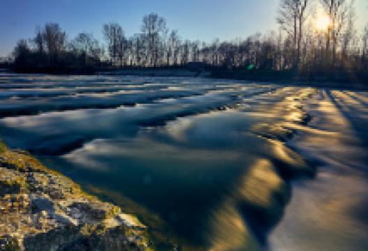 Bank zum ausruhen景点图片