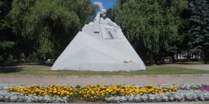 Shevchenko Monument by Kavaleridze