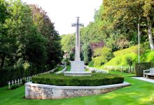 Military Cemetery of Saint Valery en Caux景点图片