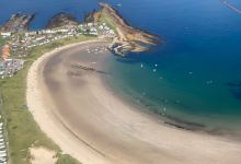 Beadnell Bay Beach景点图片