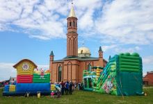 Mosque Average Elyuzan景点图片